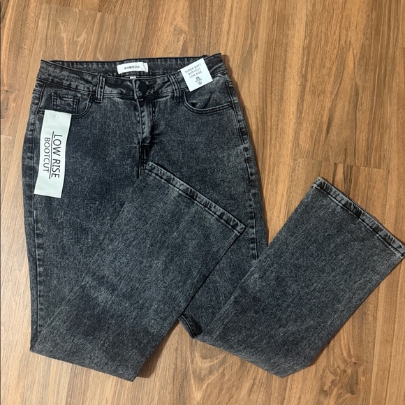 BAMBOO Charcoal,low rise,boot cut jeans - Picture 2 of 10